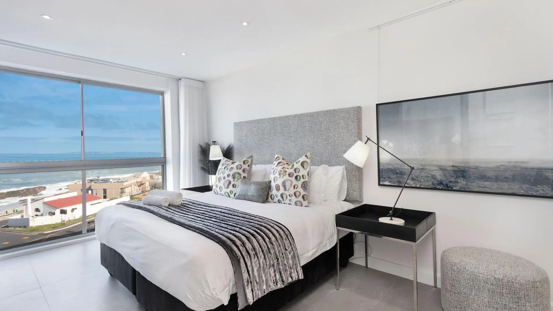 Blouberg Heights 406 Apartment Bloubergstrand 0*,  South Africa